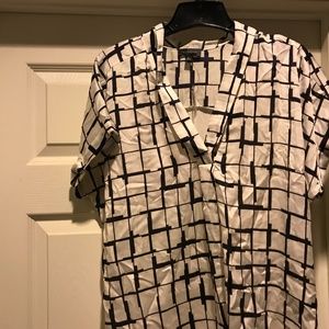 The Limited Black and White New with Tags. Sleeve Blouse
